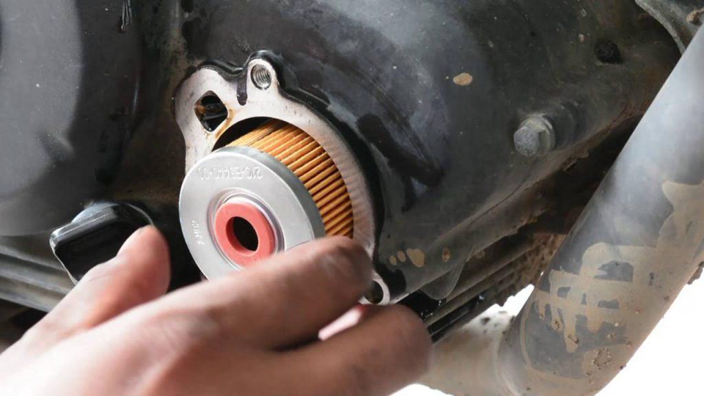 change-oil-filter